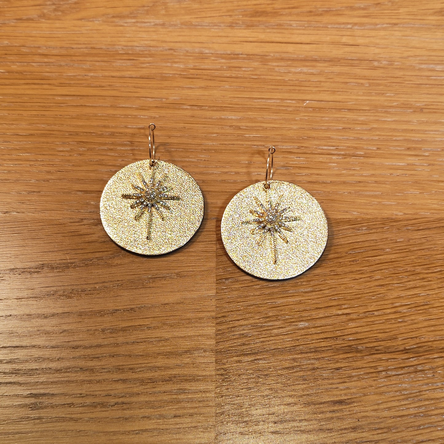 Leather earrings - The Star - medium