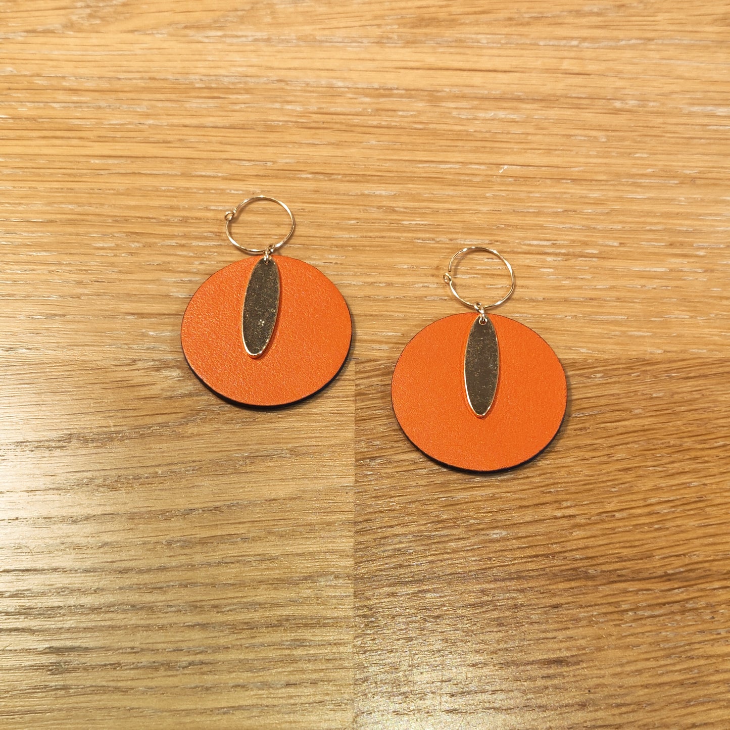 Leather earrings - Elancée